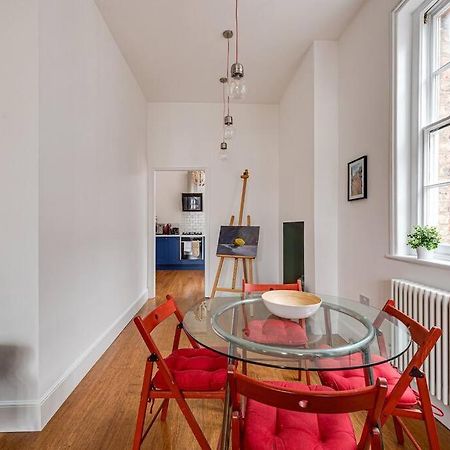 Luxury 2 Bed Apartment In The Heart Of Chester Exterior foto
